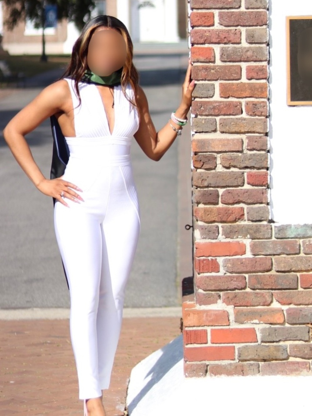 Fashion Nova White V-Neck Sleeveless Jumpsuit
